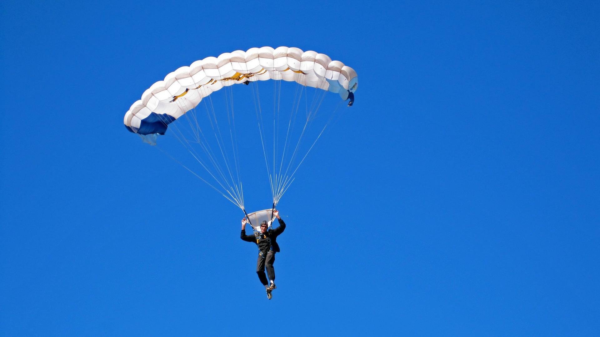 开云体育-大型山地骑行穿越，挑战自然野性之美，骑山地车越野